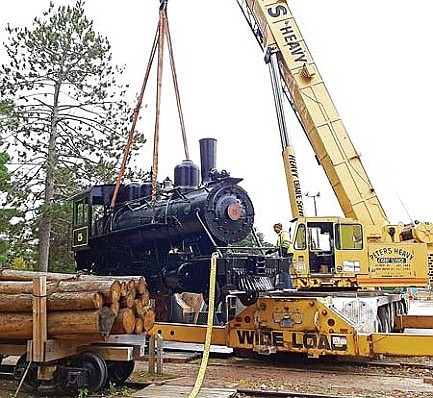 Cranes and trains: PPHC engine,  tender moved so new base can be built