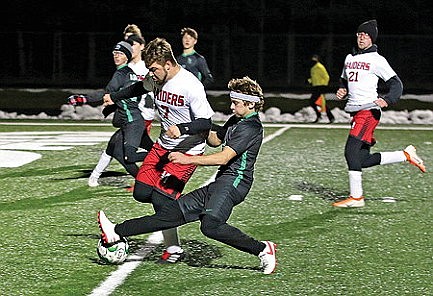 Hodag soccer falls to Medford in sectional semis