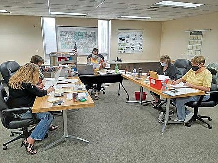 Local officials report very high  participation in presidential election