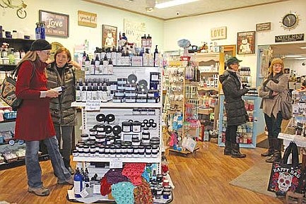 DRI to host Holiday Open House Nov. 20-28
