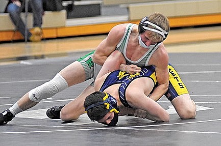 Hodag wrestlers split GNC matches, retain Handrick Hammer
