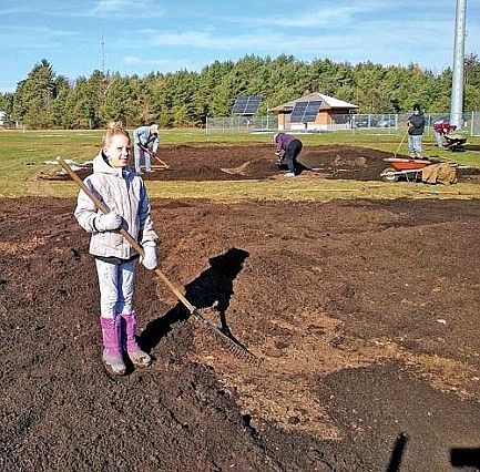 Oneida County 4-H introduces Community Roots, a youth art and garden series