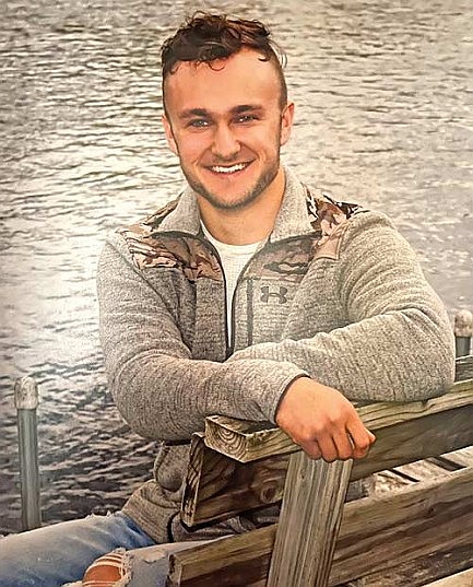 LUHS grad to dive for the U.S. Navy