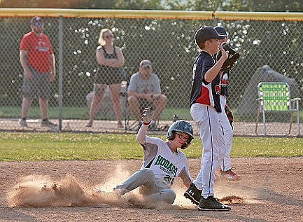 Rhinelander 12Us undefeated in Little League district play