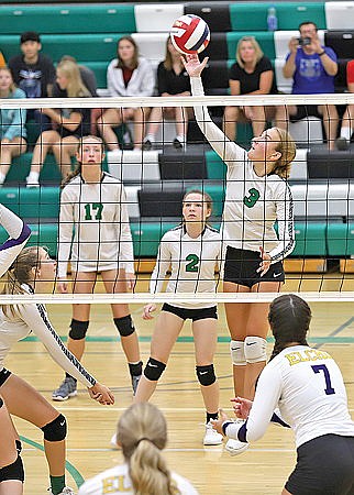 Hodag volleyball snaps losing streak