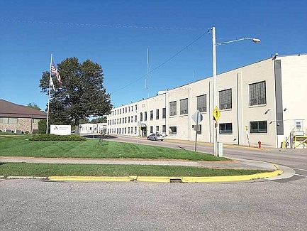 Ahlstrom-Munksj&#246; to temporarily idle specialty paper machine