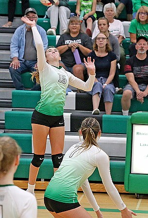 Volleyball:&#8200;Hodags push Tomahawk, fall in three sets on senior night
