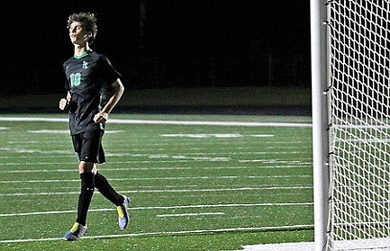 Hodag soccer draws against Northland Pines, falls in PKs