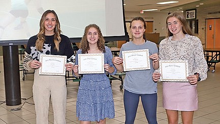Volleyball team honors leaders at banquet