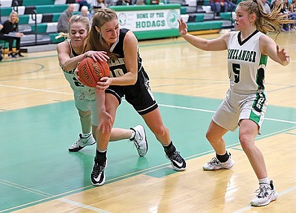 Lady Hodags fade in 2nd half vs. Lakeland