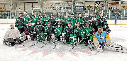 Photo: Alumni hockey