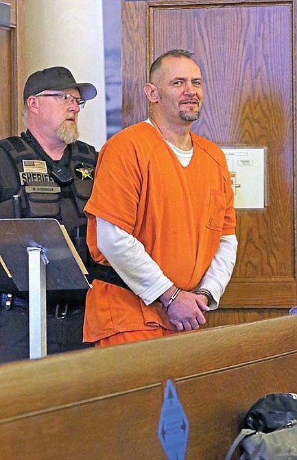 Minocqua man sentenced to prison for incident that injured Vilas deputy