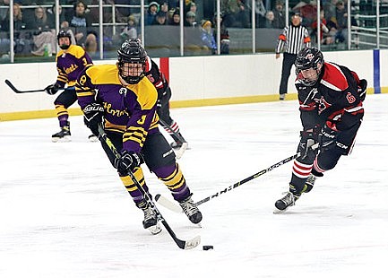 Hodag hockey blasts Shawano 8-0