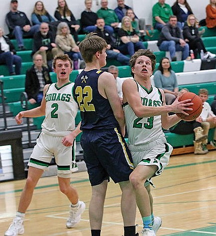 Hodag Hoops rolls Tomahawk on senior night