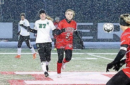Hodag soccer tames Medford, weather in 9-1 rout