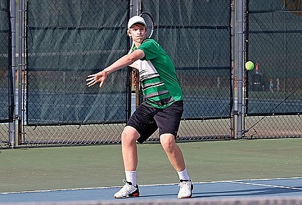 Hodag tennis sweeps Medford, pads Great Northern lead