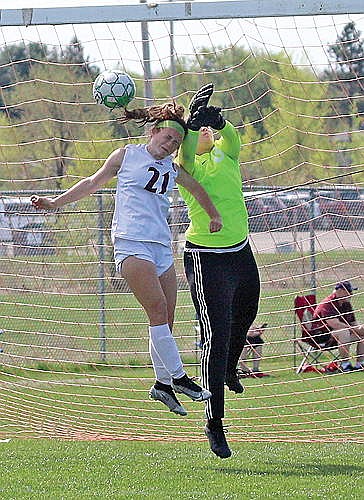 Hodag soccer's winning streak ends at Everest Invite