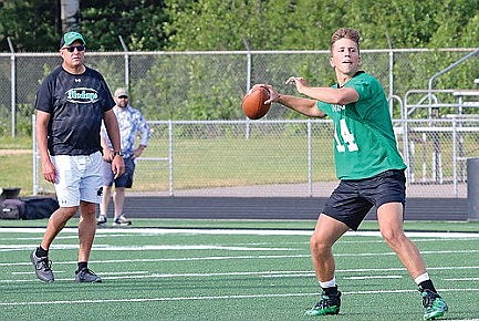 Photos: Home 7 on 7