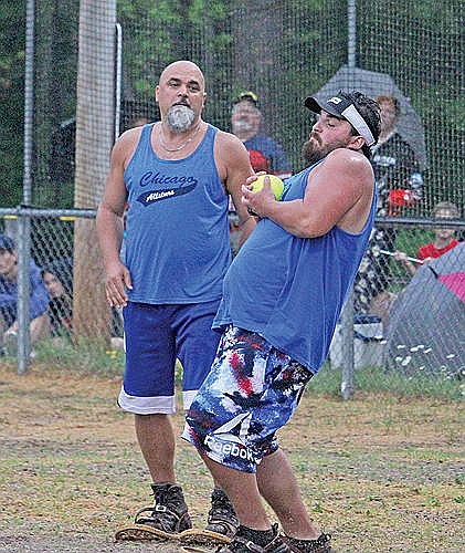 Snowhawks fall to Chicago All-Stars
