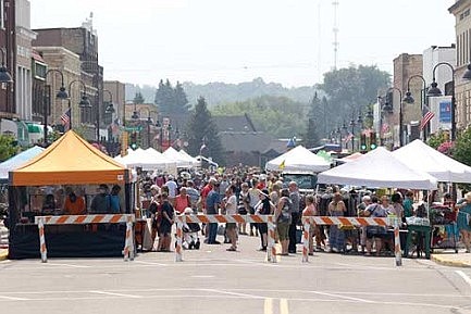 Ready, set, shop: Redikulus Dae is Aug. 3