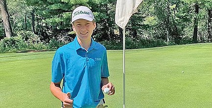 Photo: Kowieski nets ace in junior event