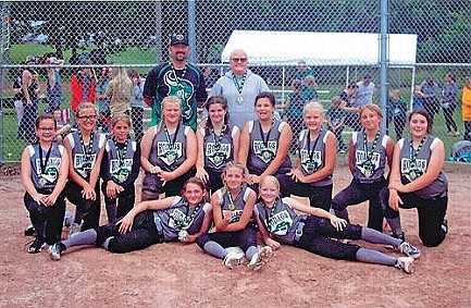 Photo: 12U softball team takes 2nd