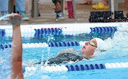 Hodag swimmers strong in season-opening relay meets