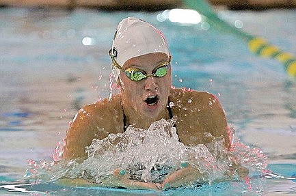 Winnicki sets four records, claims Colby pentathlon