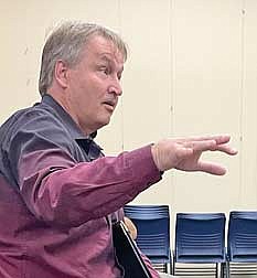 Minocqua to form committee to study housing, labor issues