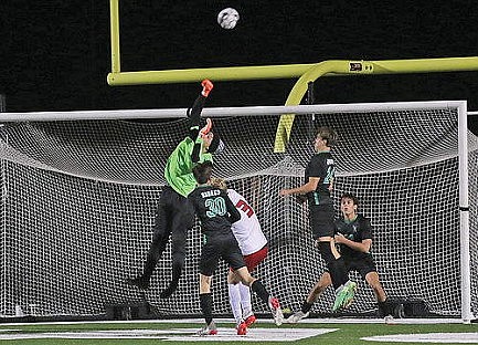 Hodag soccer stymied by GNC-leading Medford