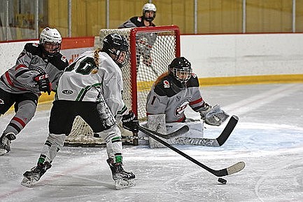 Chippewa Falls/Menomonie powers past Edge