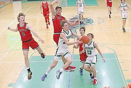 Hodag Hoops sputters in Shawano loss