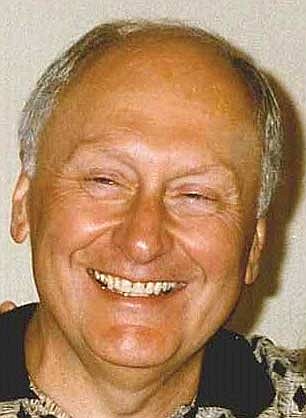 Dennis Herrmann