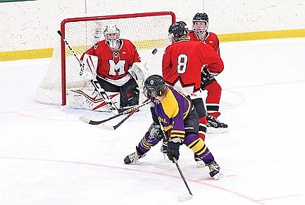 Strong third period propels Hodag hockey past Medford