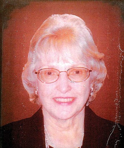 Clare Kuczmarski
