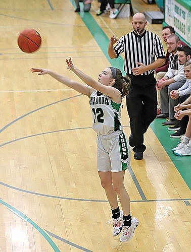 Lady Hodags prevail over Robins in OT