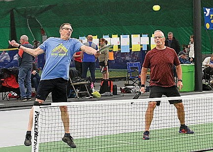 Photos: Clash of the paddles 