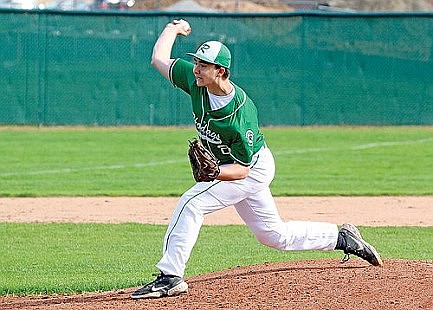 RHS baseball splits one-run games vs. Valley foes