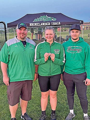 Track: Buchmann qualifies for state in discus