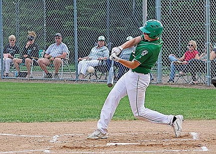 Raiders down Hodags 9-2 to end season