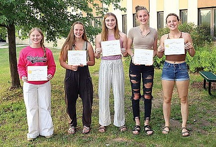 Addi DeMeyer voted softball MVP, Treder wins 3 awards 